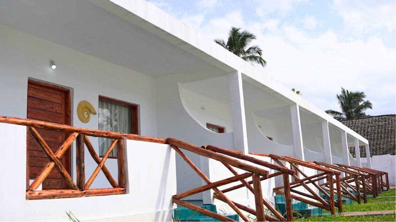 Nautilus Boutique Hotel อูโร ภายนอก รูปภาพ