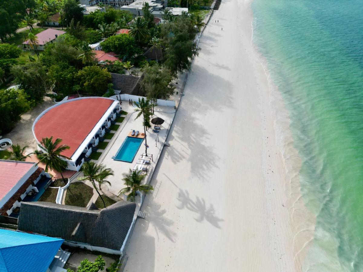 Nautilus Boutique Hotel อูโร ภายนอก รูปภาพ
